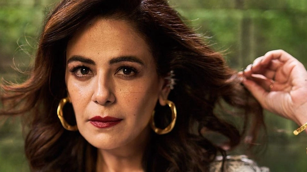 mona-singh-slams-paparazzi-for-focusing-on-women-bodies-inappropriately-asks-will-they-zoom-into-crotch-of-a-man